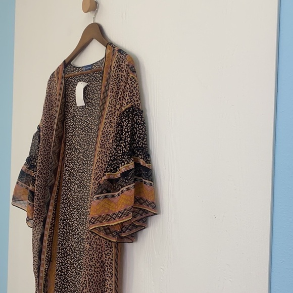 Democracy - NWT Quarter Length Pink & Black Double Ruffle Cardigan Size S/M - Picture 5 of 12